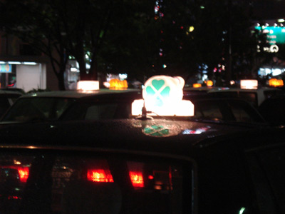 080619taxi.jpg